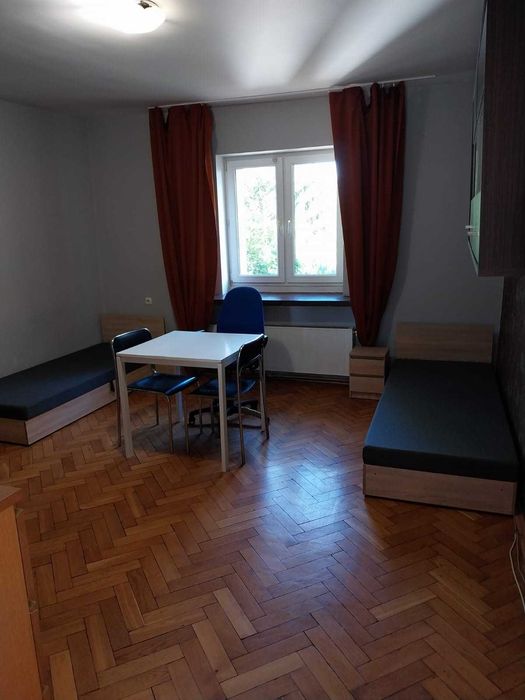Noclegi, kwatery pracownicze, hostel, pokoje- Dom dla 20 osób