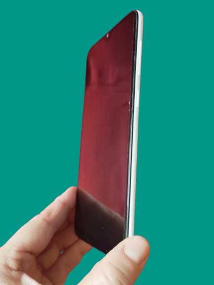Cмартфон ,телефон  "Samsung  Galaxy" A30s б/у,