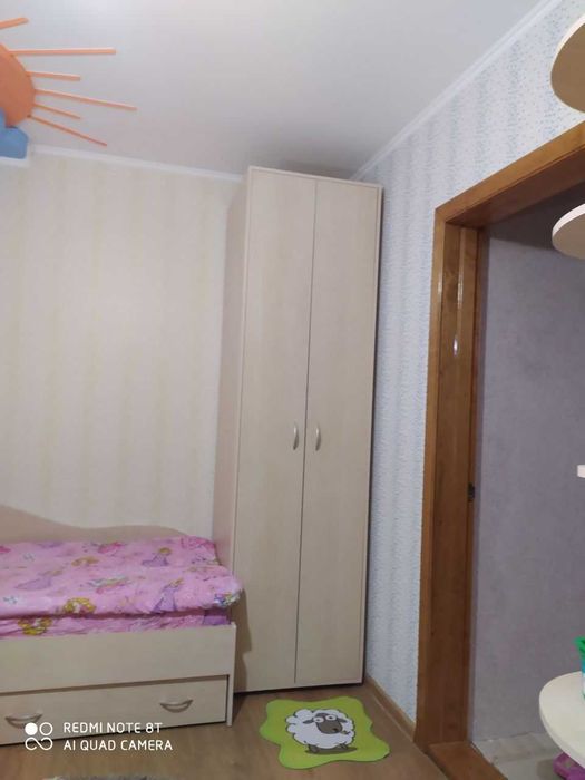 Продам меблі доя диьячоі кімнати з двома ліжками.