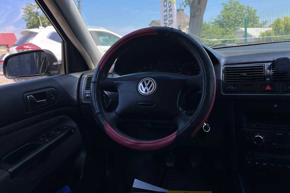 Volkswagen Golf 1999 VIN WVWZZZ1JZYW075160 фото оголошення 10 з 18