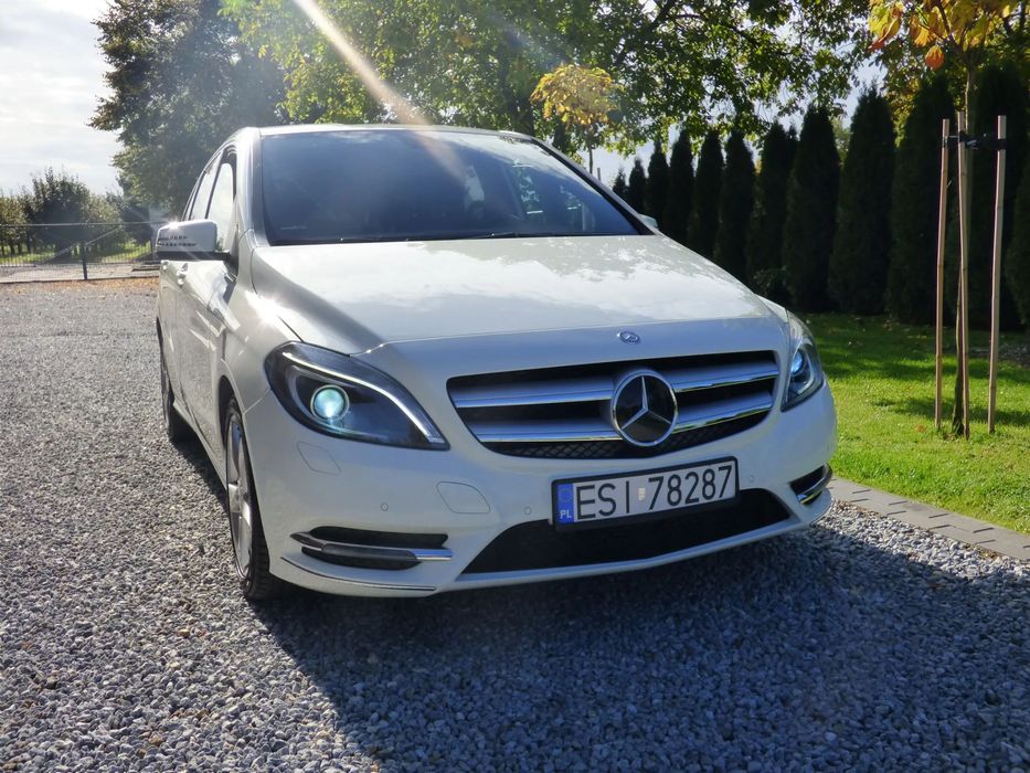Mercedes-Benz Klasa B wersja SPORT / stan wzorowy/ alu 17
