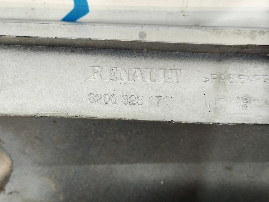 Guarda Lamas Direito Original Renault Clio Mk3 3