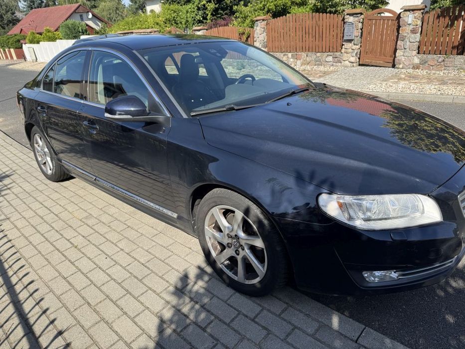Volvo S80