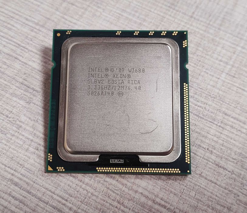 Процесор Intel Xeon W3680 6(12) 3.3-3.6GHz s1366