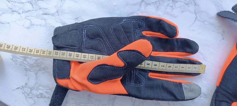 Моторукавиці мотоперчатки suomy