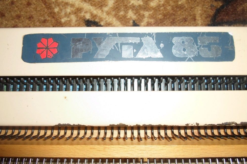 Вязальная машинка РУТА-85