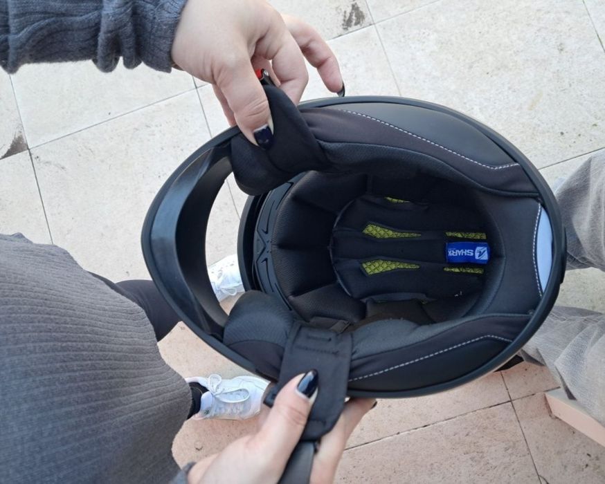 Capacete BMW Gs Pure, Capacete SHARK ridill black  e sacos laterais