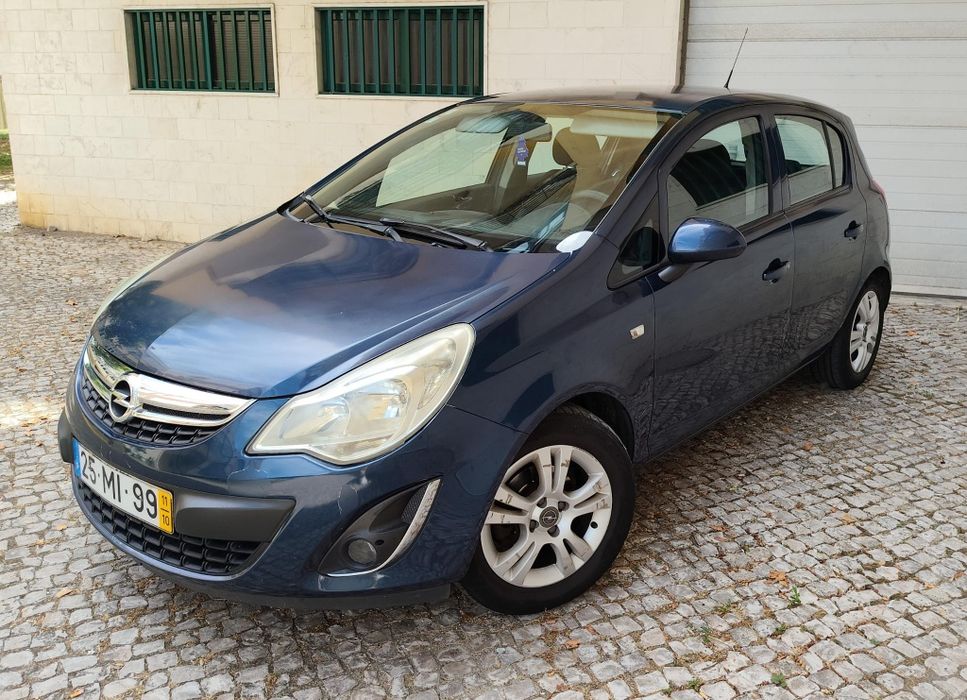 Opel Corsa D , 1.2 gasolina , 2011/10