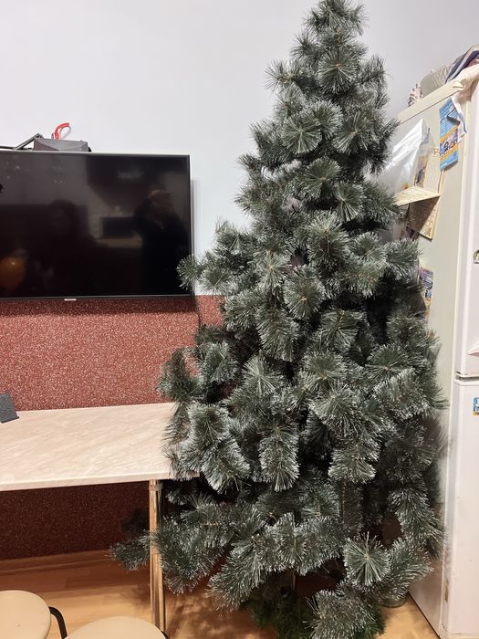 Ялинка штучна 2.30м