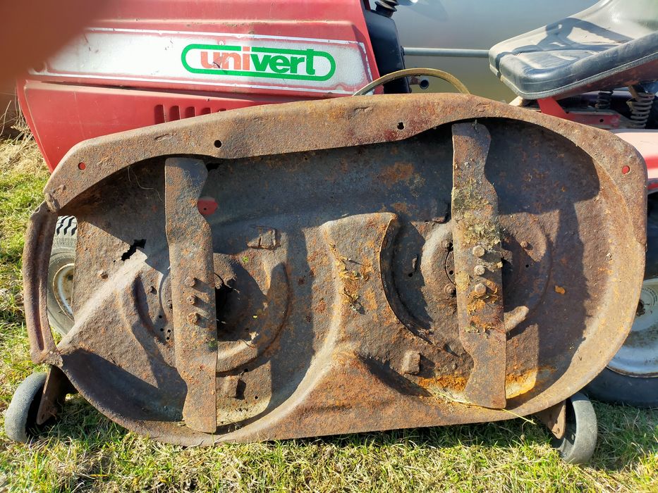 Traktorek kosiarka do naprawy