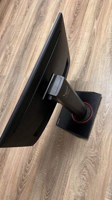 .Стійка Asus для монітору, яка крутиться