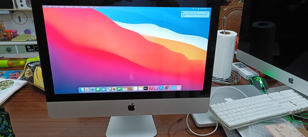 iMac 21,5” i5 Quad-Core / 8GB RAM / 500GB / Muito bom estado