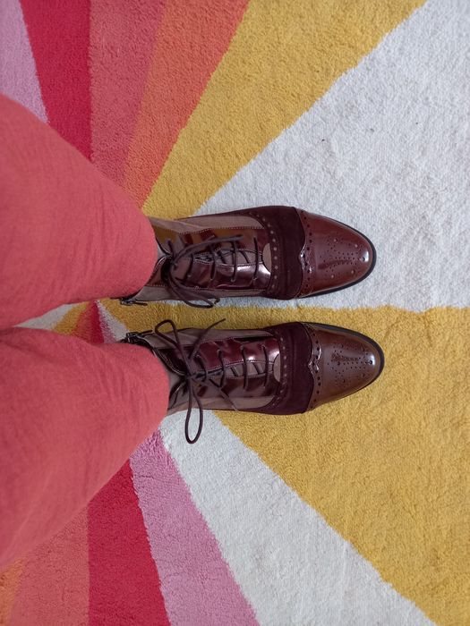 Botins em pele / nobuck