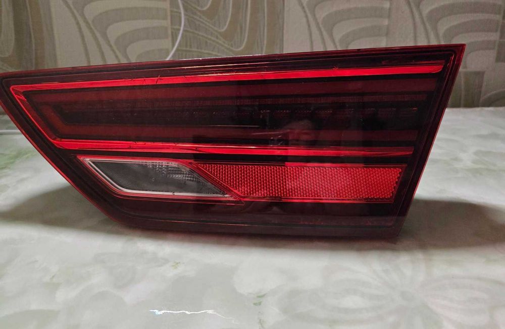 Vendo farolins traseiros para Seat Leon5F8 em perfeito estado