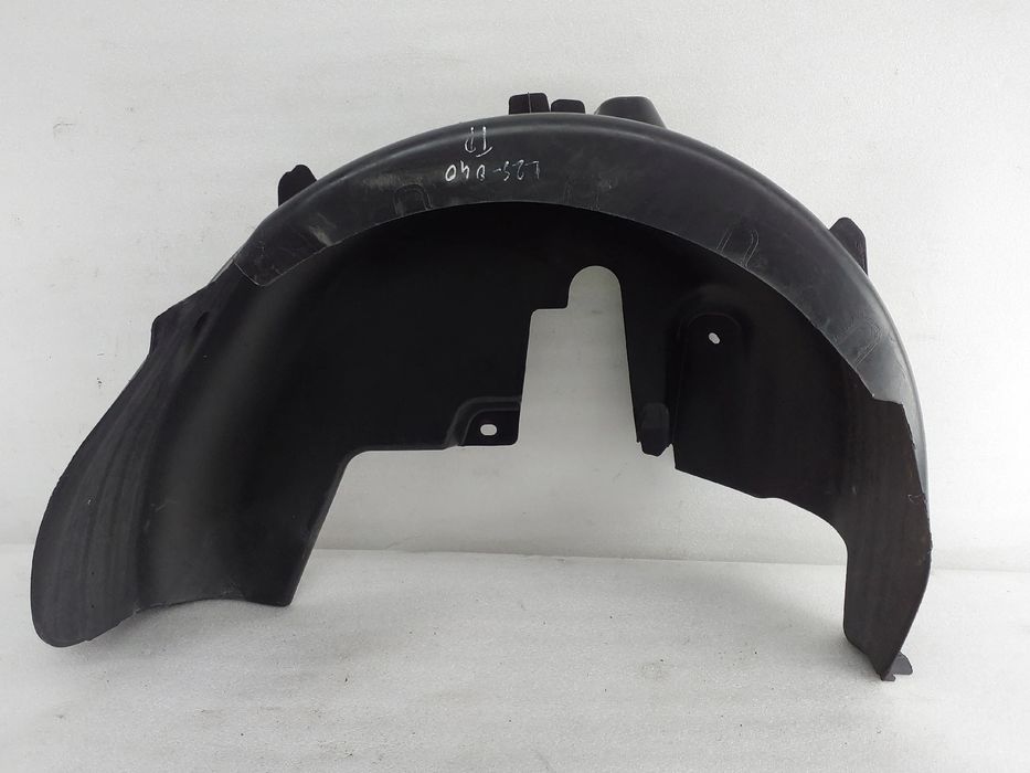 Cava roda trás direita PEUGEOT 208