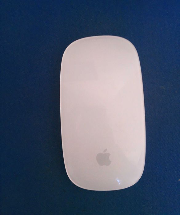 21.5-inch iMac + Apple Keyboard + Apple Mouse64584631643393121