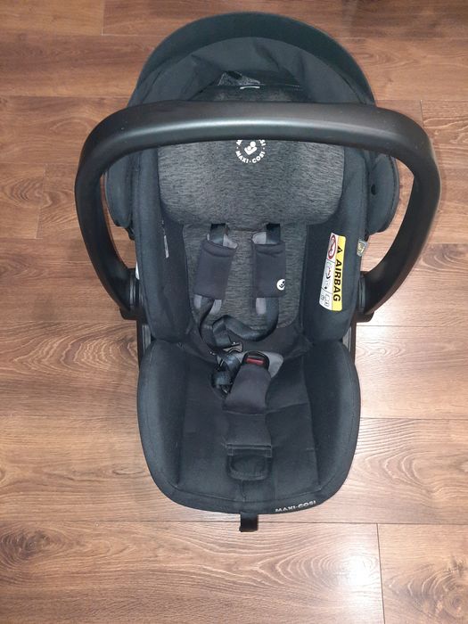 Maxi cosi 1-13 kg fotelik do samochodu, stan idealny