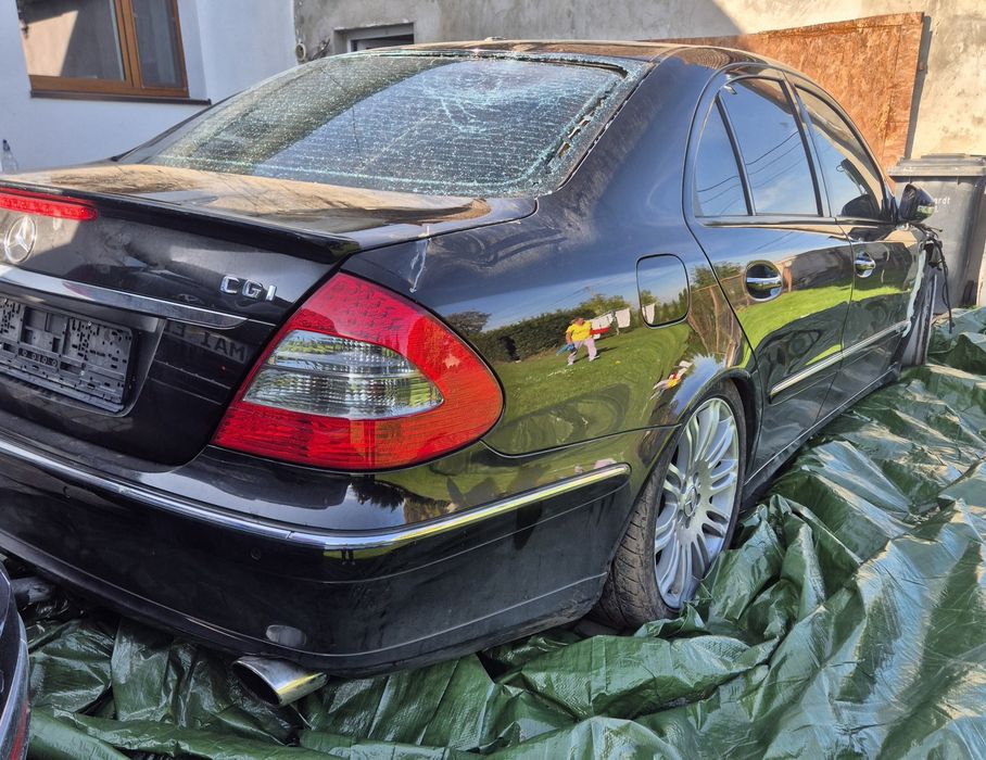 Mercedes w211 AVANGARDE
