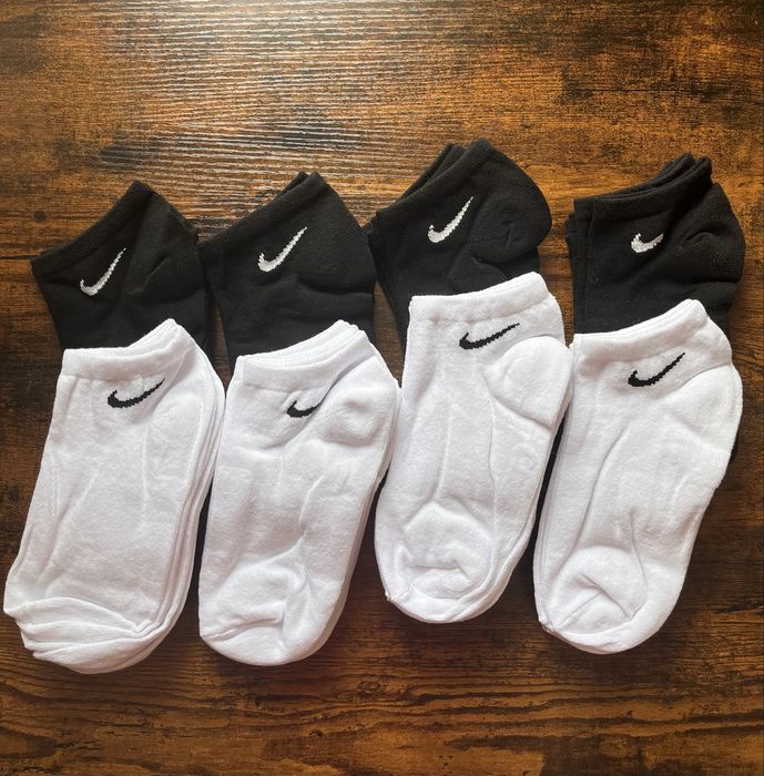 Skarpetki nike 24 pary czarne i białe nowe skarpetki nike