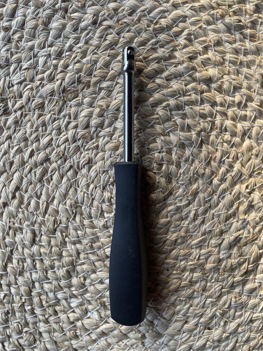 Вороток 1/4 отвертка держак для біт квадрат 1/4 новий якісний 150мм