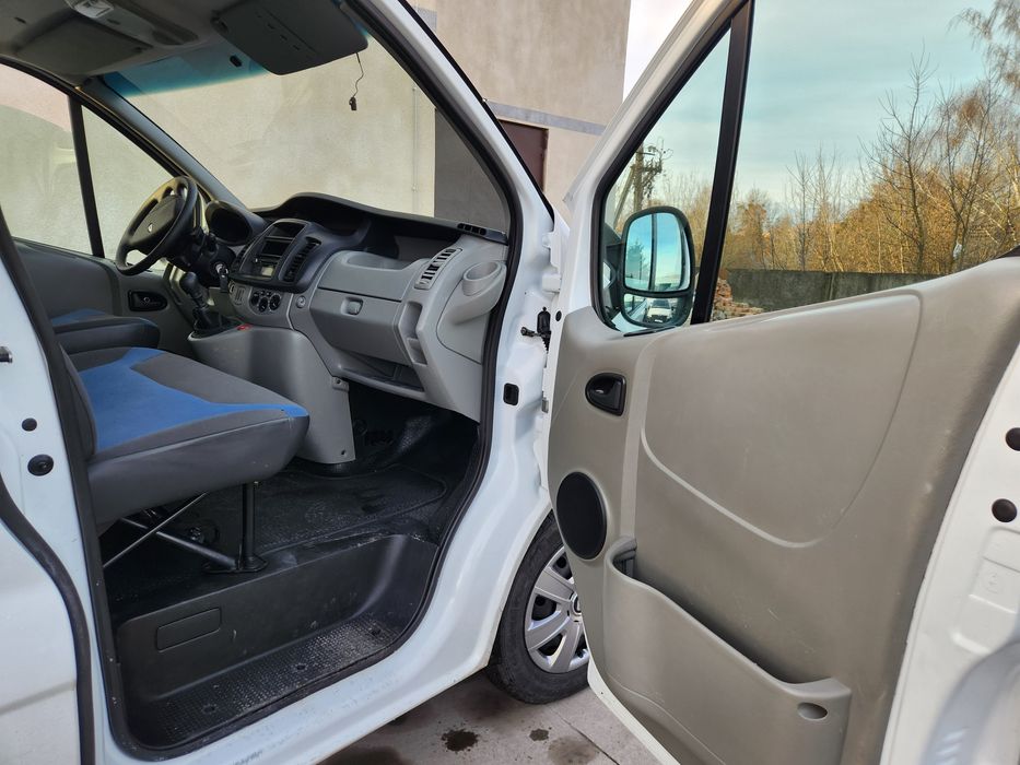 Рено трафік 2012 рік, 2,0 дизель,довга база