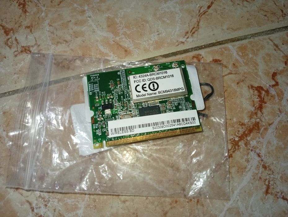 Placa WiFi Portátil Retro