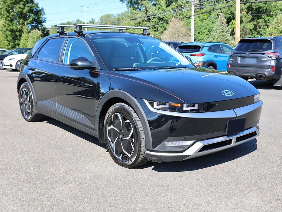 Hyundai Ioniq 5      2023
