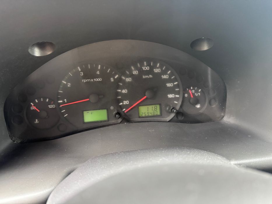 Vendo carrinha ford transit 2004