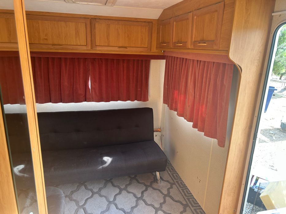 Caravana Grande – Ideal para Projeto Off-Grid