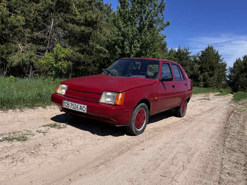 Продам ЗАЗ 110307