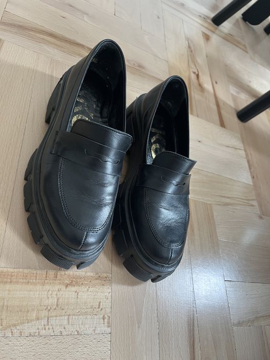 Buty damskie mokasyny Ryłko czarne r. 36 Real. 37