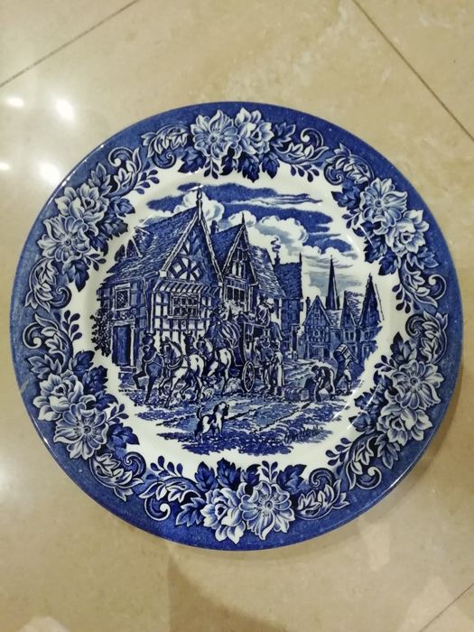 Pratos Faiança Inglesa - Pratos Refeição e Sopa