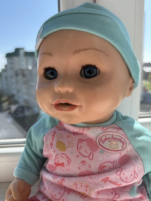 Baby annabelle від zapf creation яка їсть та какає