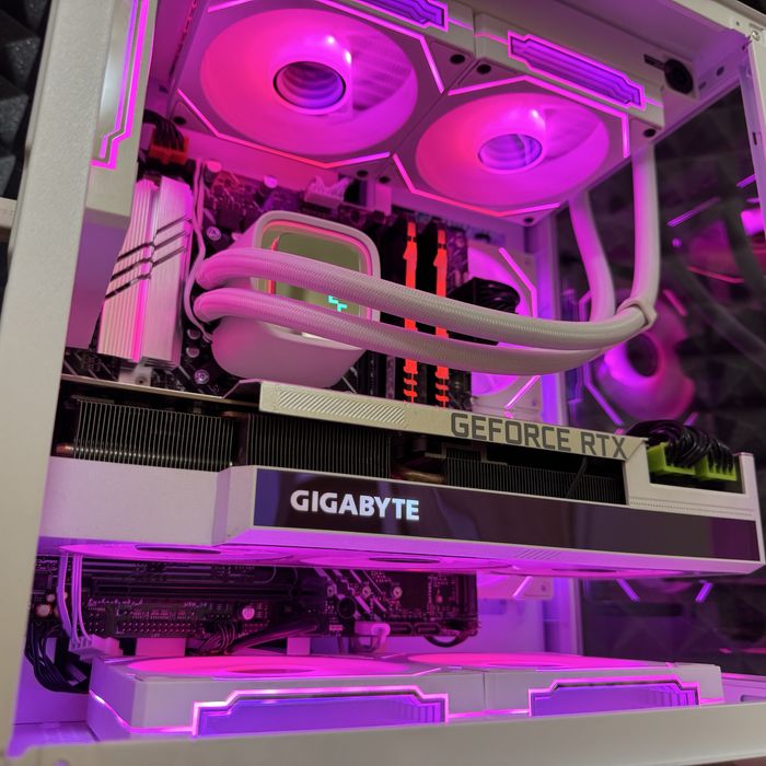 All White ігровий пк Rtx 3080, Ryzen 7, 32Gb
