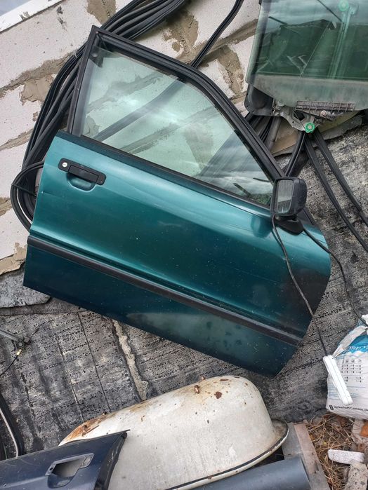 Двері Ауді 80 В4