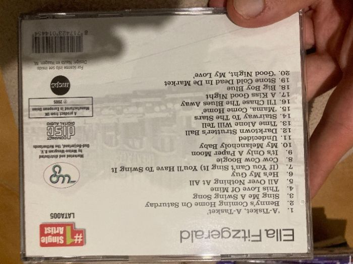 CD´S de música ORIGINAIS em bom estado