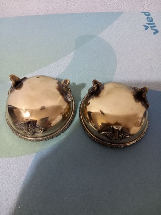 Pecas de decoração antigas em metal