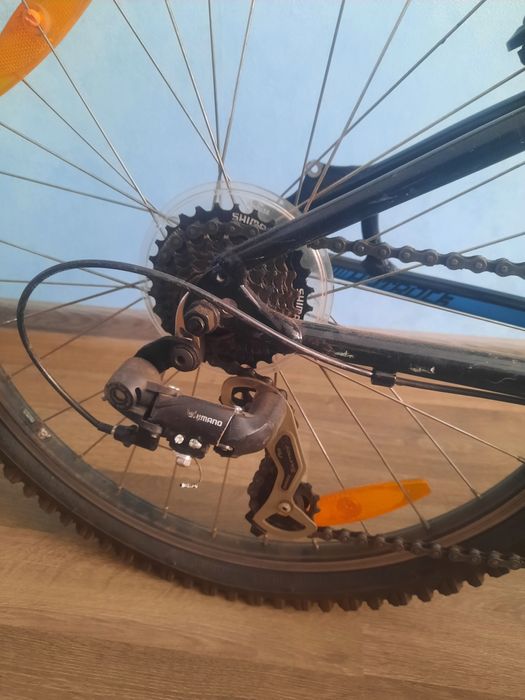 Велосипед.  24" Specialized hotrock