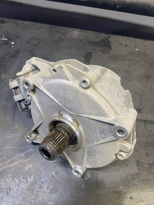 Муфта повного приводу роздатка редуктор диференціал audi q5 80a