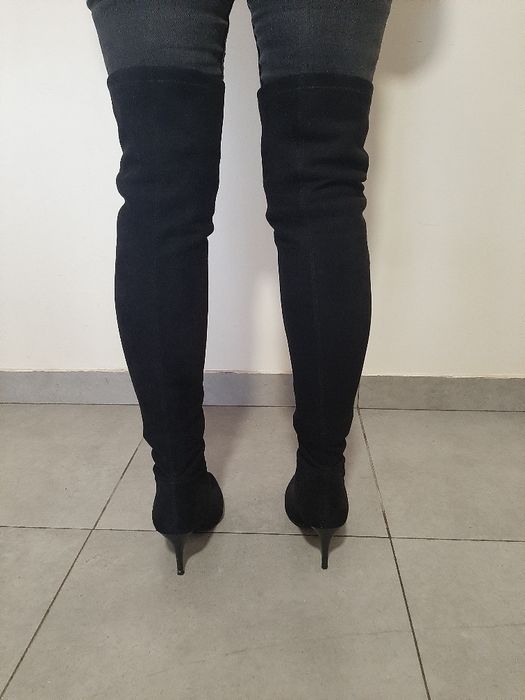 Botas acima do joelho