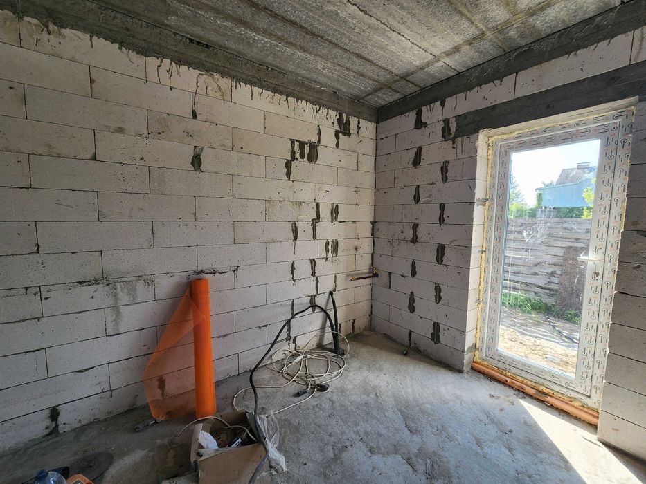 Вітаю Продам Окремий будинок Газ Крюківщина Тарасівка Телефонуйте