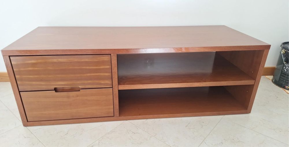 Vendo mobília de sala (estante, móvel tv e garrafeira/louceiro