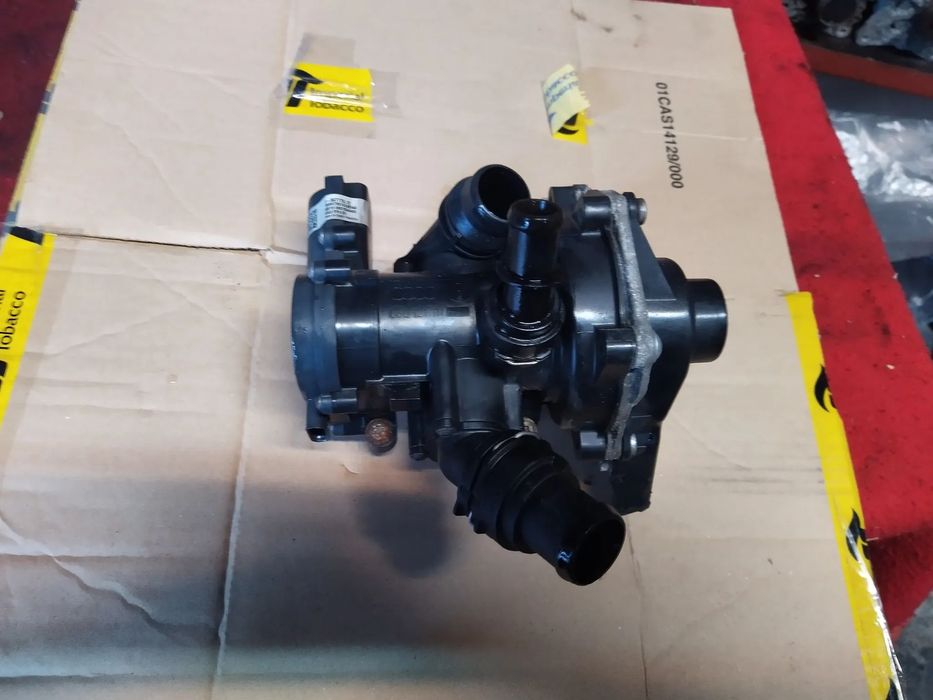 Pompa wody termostat skoda octavia 3 1.8 TSI