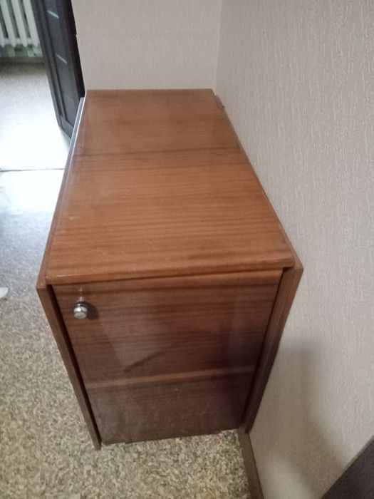 Продам стіл тумбу СССР