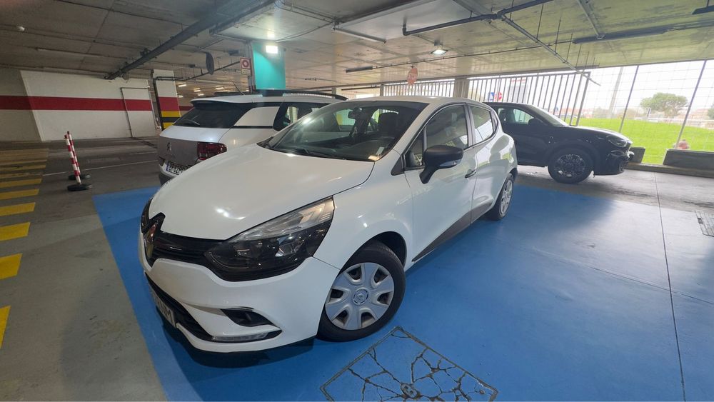 Carro tipo Comercial