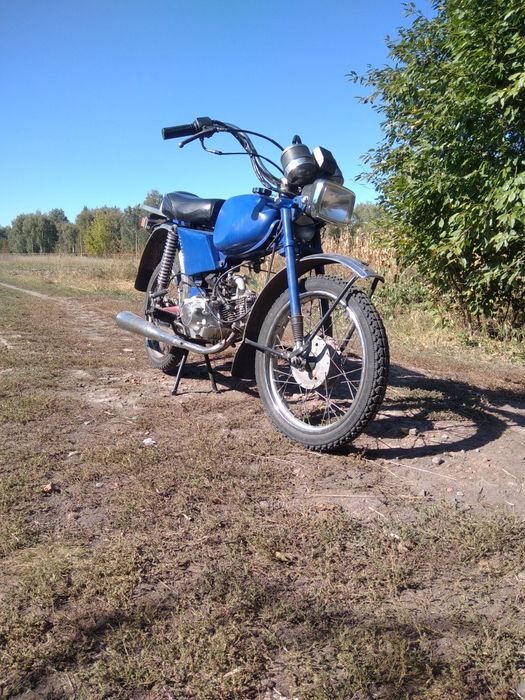 Продам мопед карпати