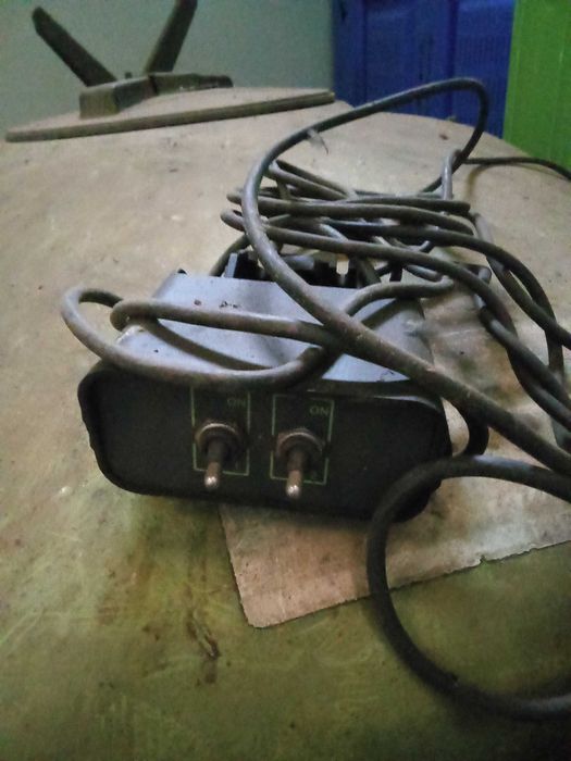 Pulverizador renovável Rocha turbina dupla 800litros comando elétrico.
