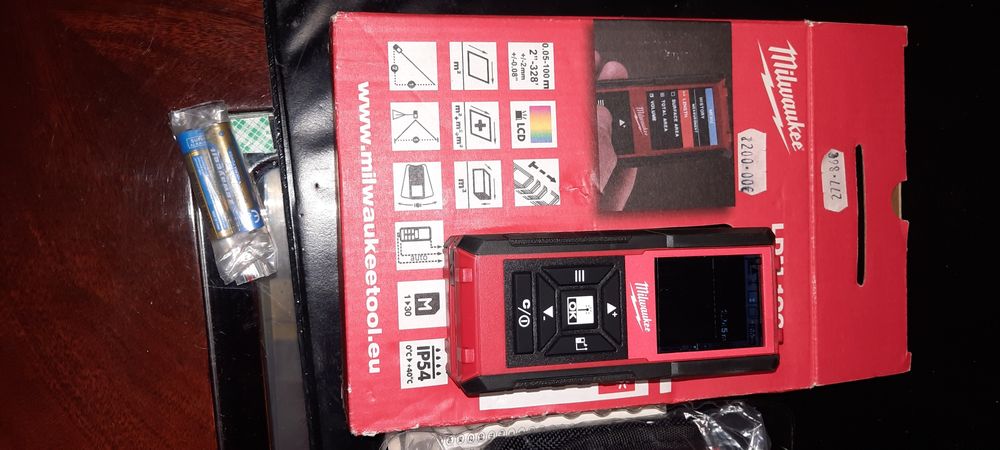 Laser medidores MILWAUKEE  LDM 100 e Boch DLE 70 profissional  DEXTER