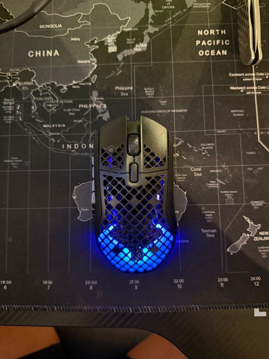 Rato steelseries AEROX 9 WIRELESS