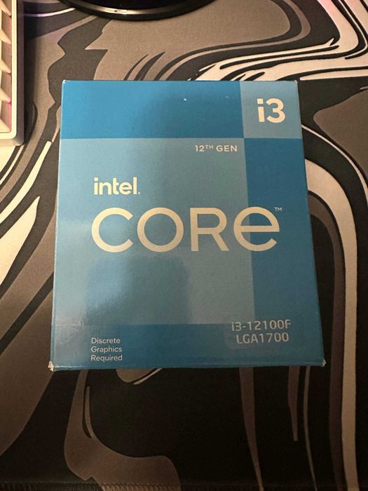 Процесор i3 12100f